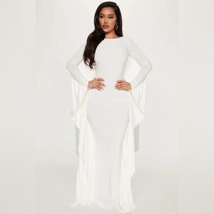 Elegant White Long Sleeve Dress